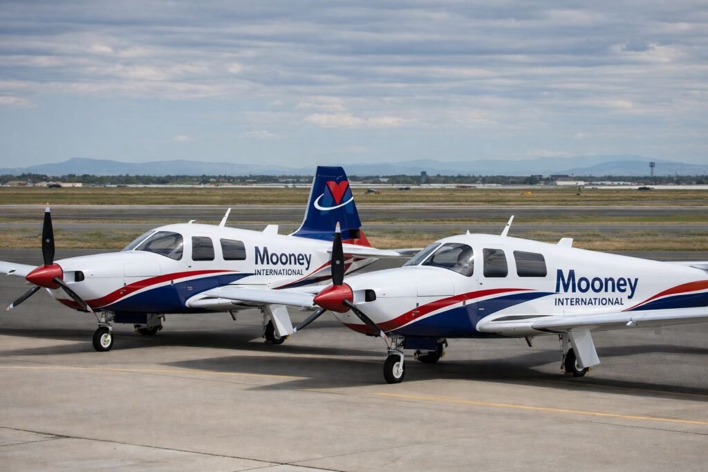 mooney international airline720.jpg