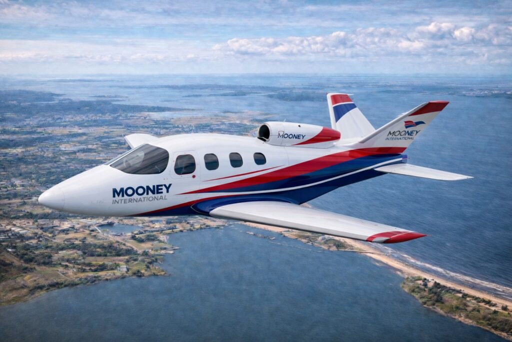 mooney international airline736.jpg